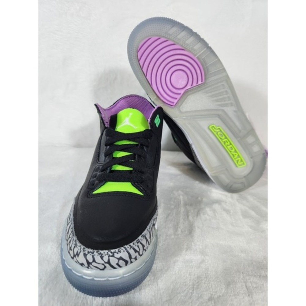 Air Jordan 3 Retro SE Electric Green DA2304-003 Size 4 Youth - Picture 3 of 12